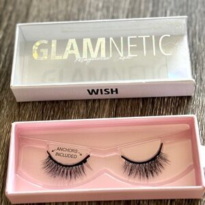 Glamnetic Wish magnetic lashes